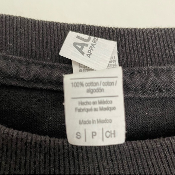 SLEEPING SUN Tee - Picture 3 of 3